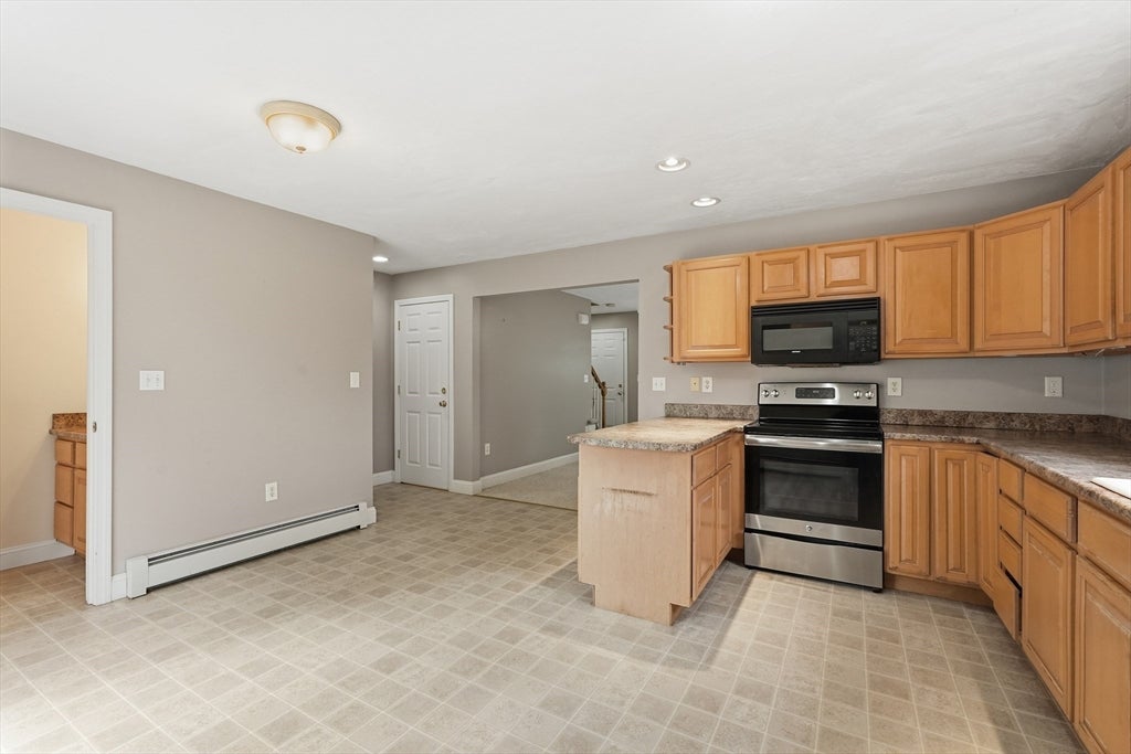 27 Fountain Street #1, Orange, MA, 27 Fountain Street #1, Orange, MA Photo #11