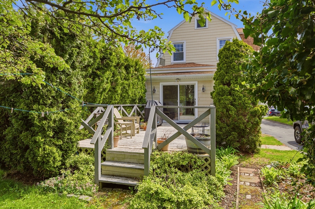 17 Buttonwood St, New Bedford, MA Photo #30