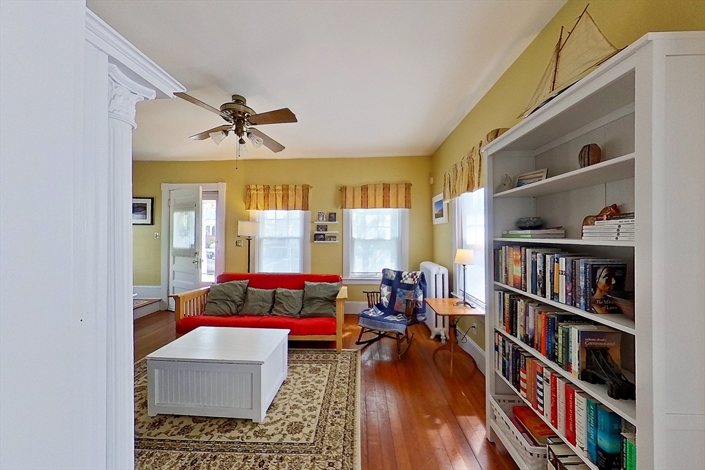 17 Buttonwood St, New Bedford, MA Photo #6