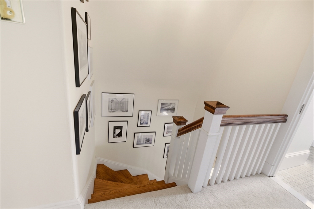 17 Buttonwood St, New Bedford, MA Photo #23