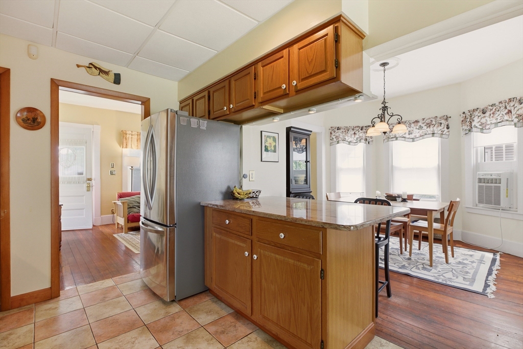 17 Buttonwood St, New Bedford, MA Photo #10