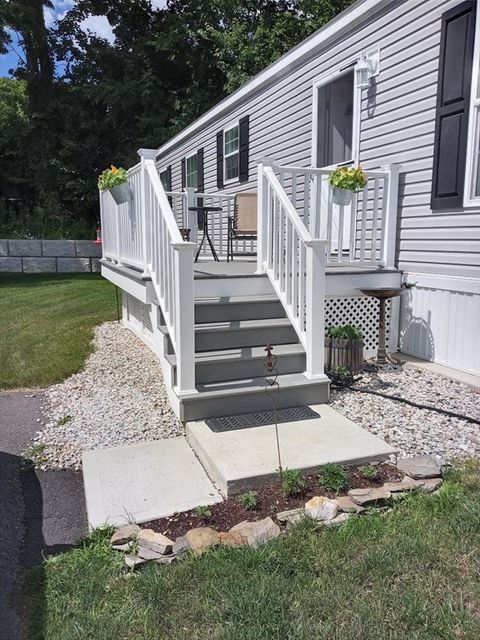 Photo of 4 Jordan Way, Pepperell, MA 01463 (MLS # 73501143)