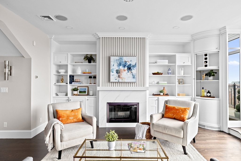 232 Beacon St 8