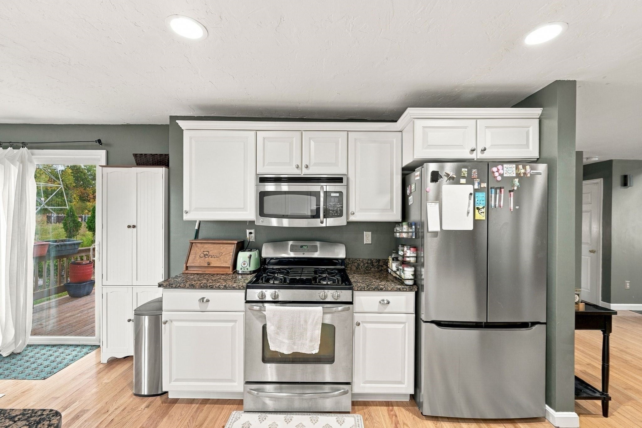 207 Copperwood Dr #37, Stoughton, MA, 207 Copperwood Dr #37, Stoughton, MA Photo #6
