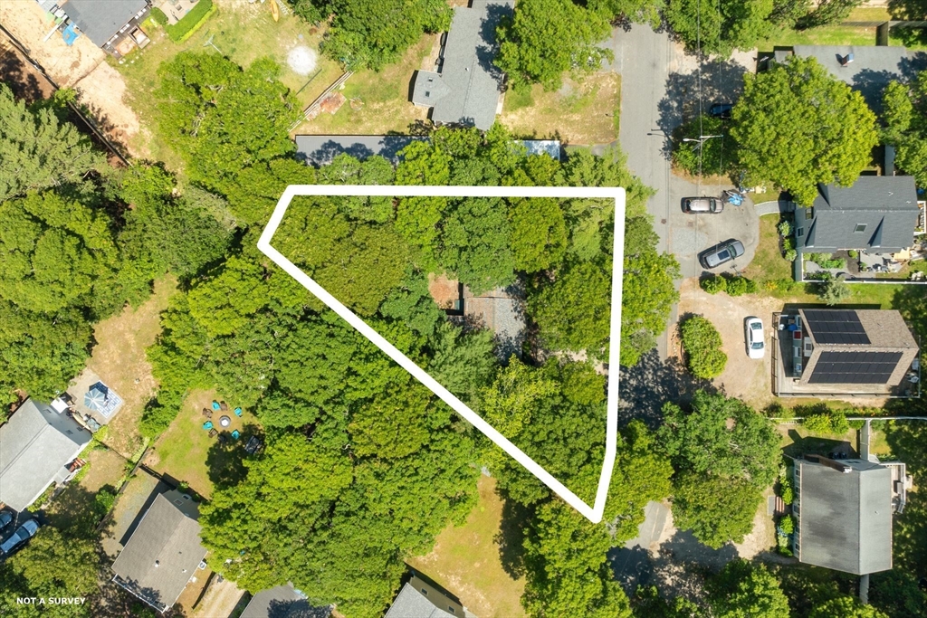 12 Edgewood Dr