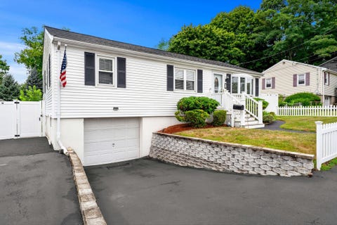 Photo of 6 Haskell Pl, Peabody, MA 01960 (MLS # 73566178)