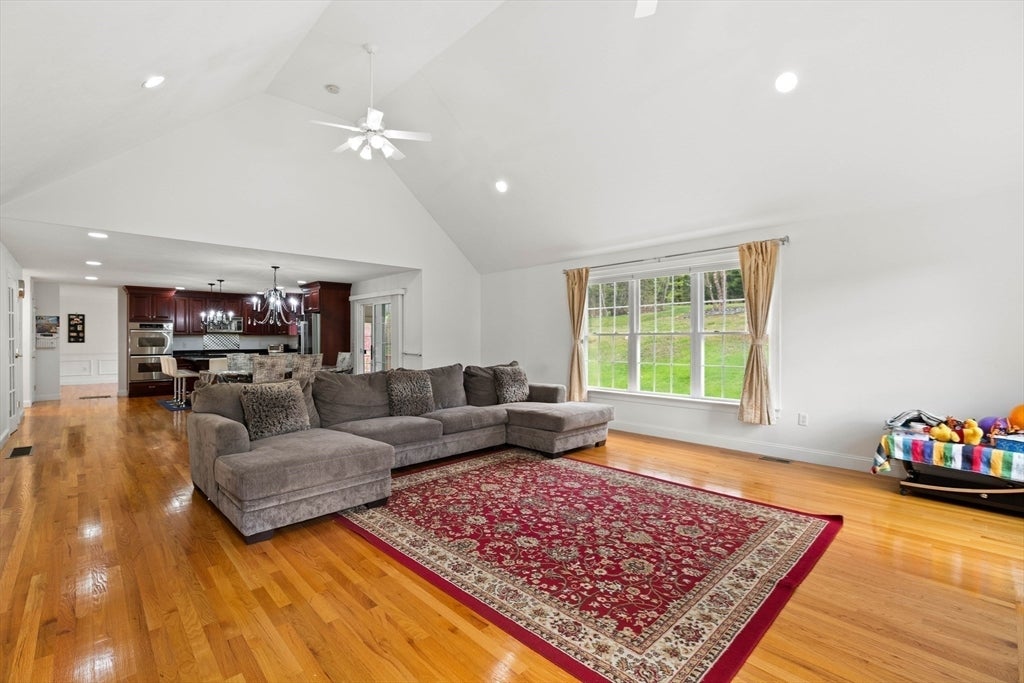 253 Shining Rock Dr