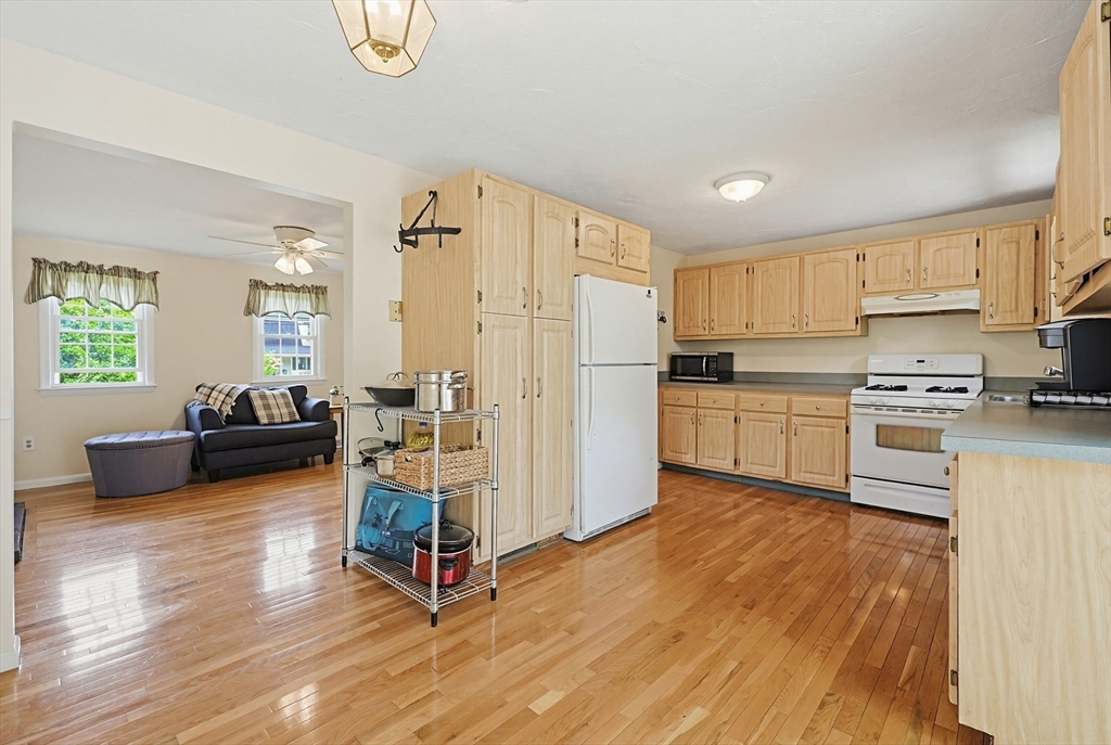 9 Paula Rd