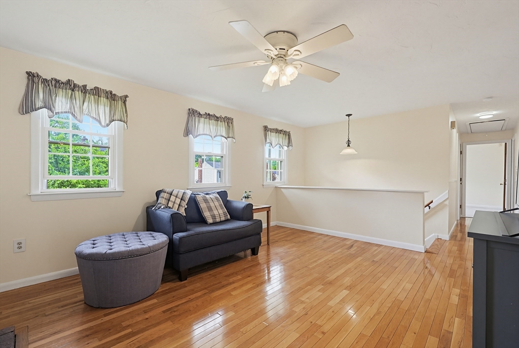 9 Paula Rd