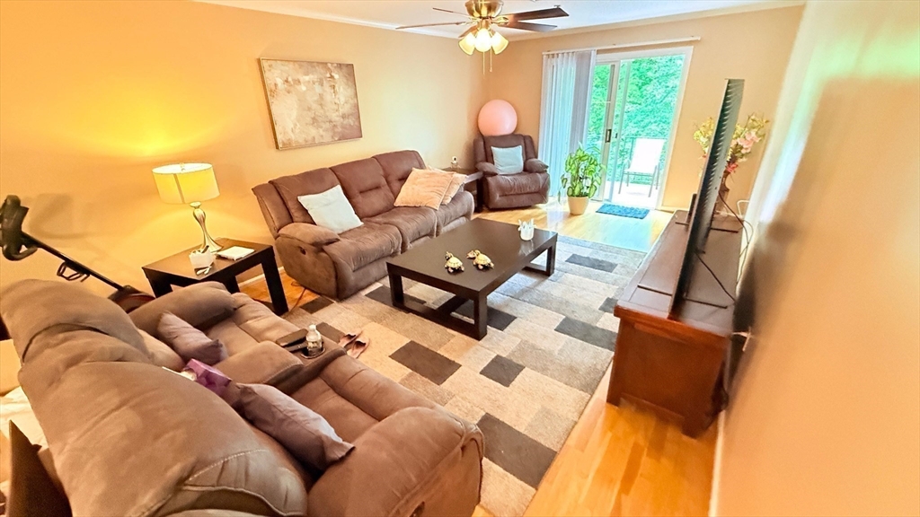 13 Dallas Dr 308