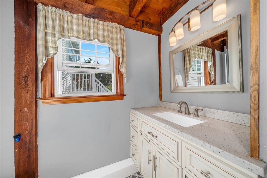2 Durkin Rd, Salem, MA, 2 Durkin Rd, Salem, MA Photo #15