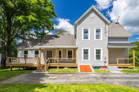 43 Oak Ave Athol MA 01331