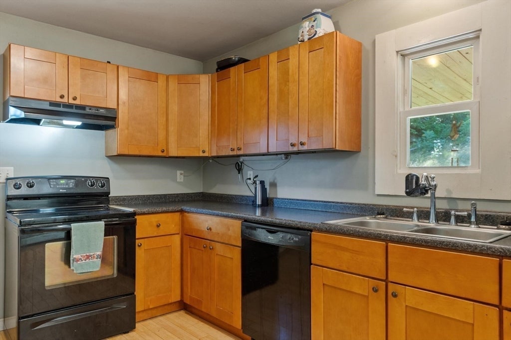 56 Bliss St, Athol, MA, 56 Bliss St, Athol, MA Photo #14