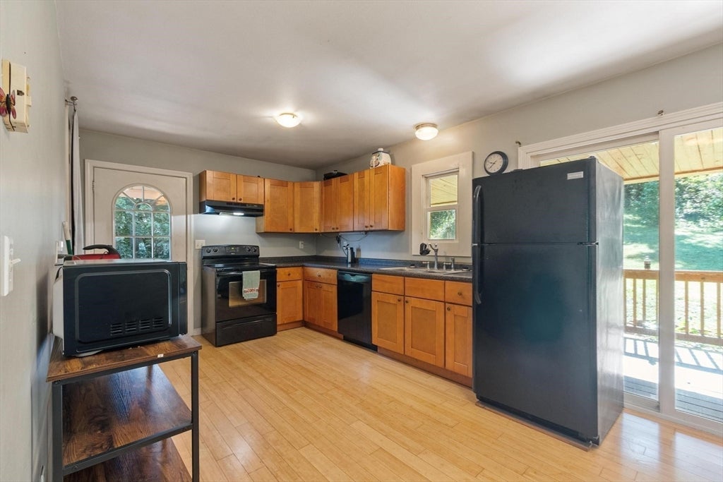 56 Bliss St, Athol, MA, 56 Bliss St, Athol, MA Photo #12