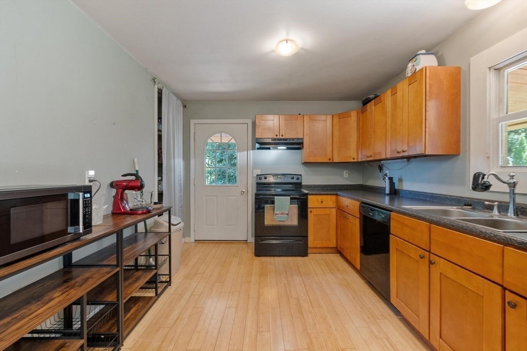 56 Bliss St, Athol, MA, 56 Bliss St, Athol, MA Photo #13