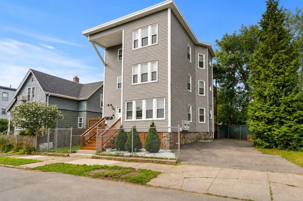 84 Burrill Ave #3, Lynn, MA, 84 Burrill Ave #3, Lynn, MA Photo #3