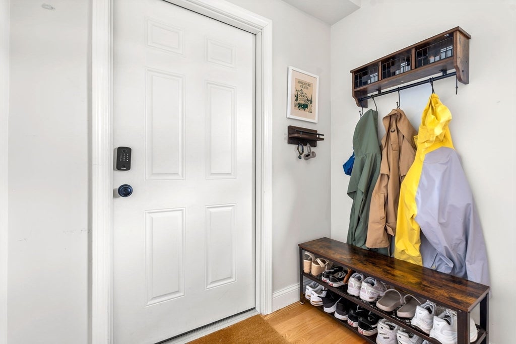 84 Burrill Ave #3, Lynn, MA, 84 Burrill Ave #3, Lynn, MA Photo #6