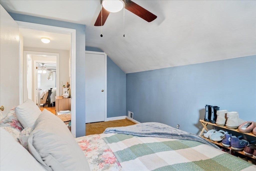 20 Washburn St, Attleboro, MA Photo #17