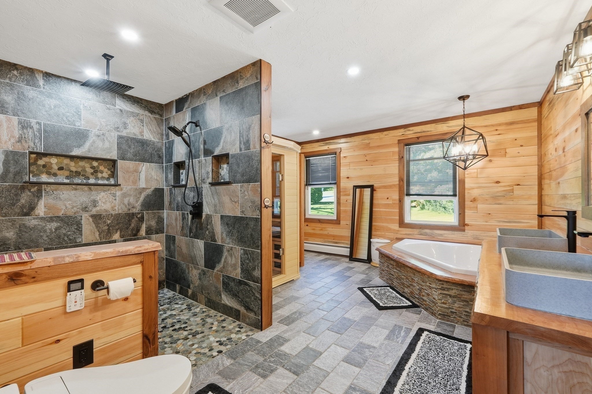 731 E Hill Rd, Oakham, MA Photo #16