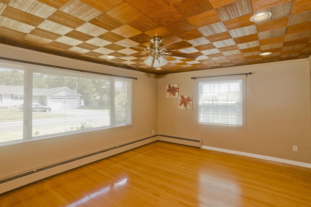 52 Harkness Ave, East Longmeadow, MA, 52 Harkness Ave, East Longmeadow, MA Photo #6