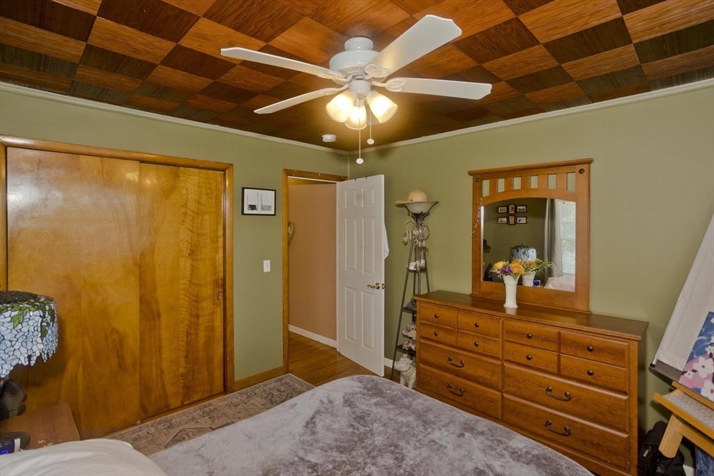 52 Harkness Ave, East Longmeadow, MA, 52 Harkness Ave, East Longmeadow, MA Photo #11
