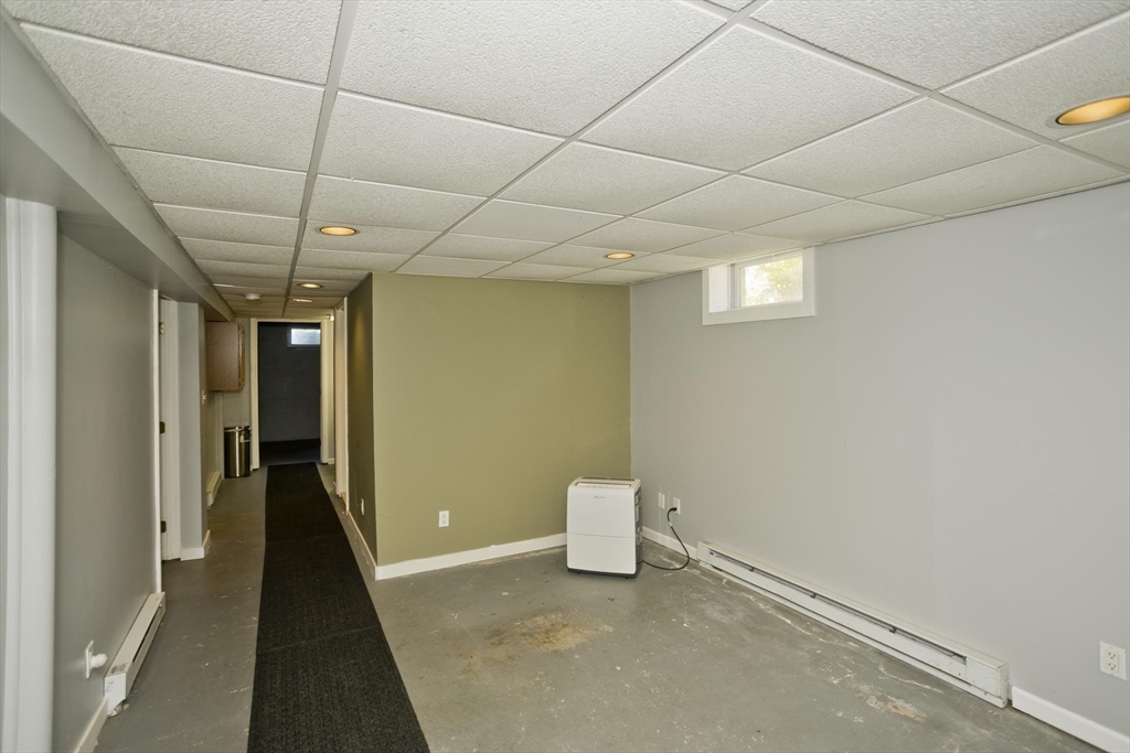 52 Harkness Ave, East Longmeadow, MA, 52 Harkness Ave, East Longmeadow, MA Photo #14