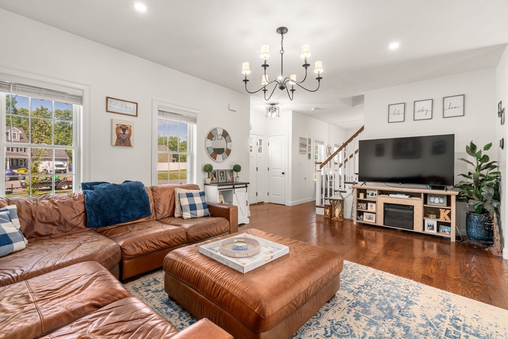 3 Mia Cir