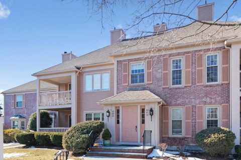 43 Highland Ct 43 Needham MA 02492
