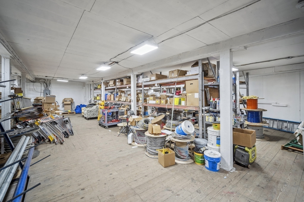 Palmer, Massachusetts 01080, United States, ,2 BathroomsBathrooms,Commercial,Active,85274