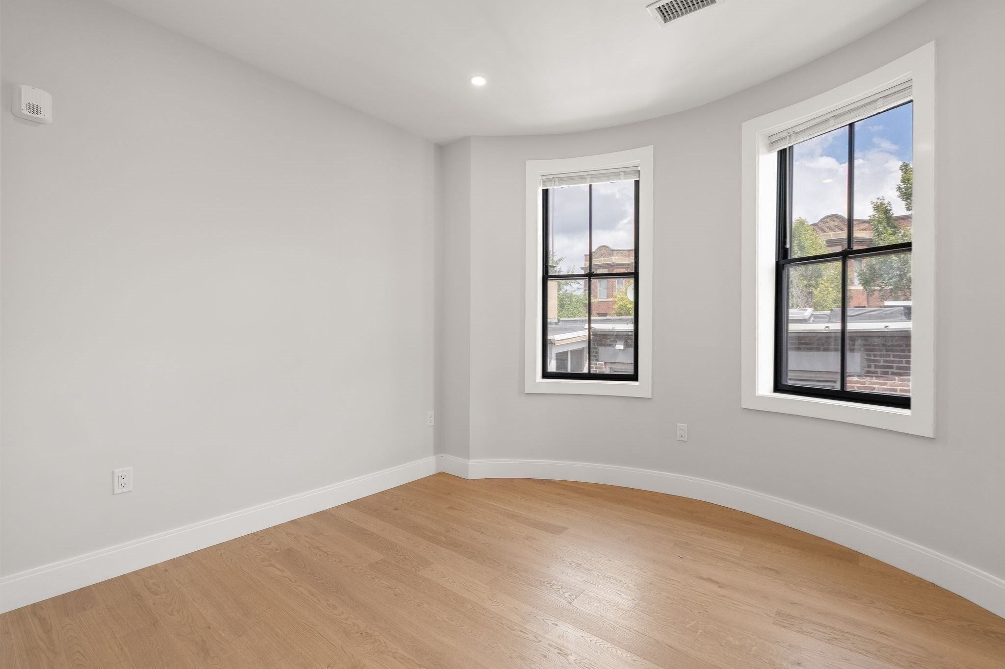 32 Orkney Road #2, Boston, MA Photo #14