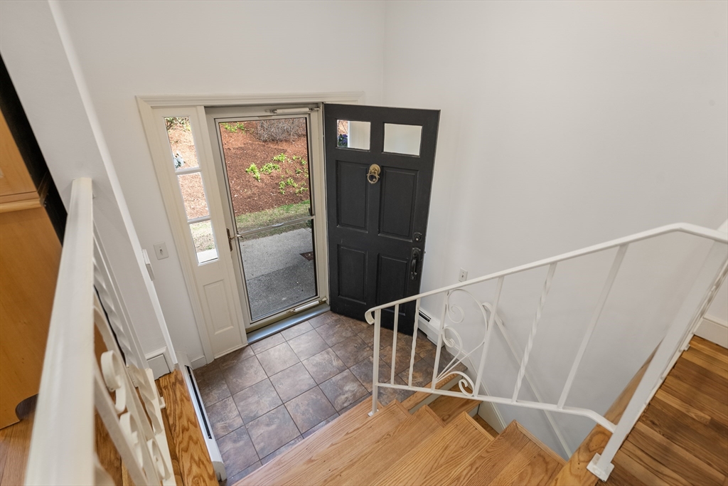 39 Dakin Road