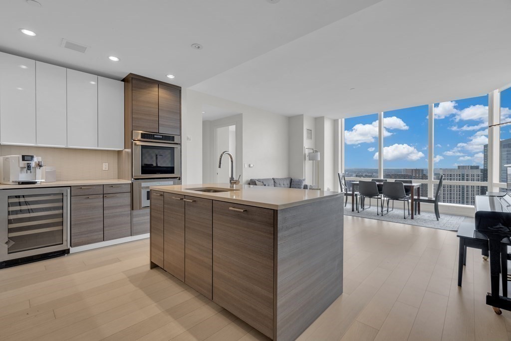 1 Franklin St 3212