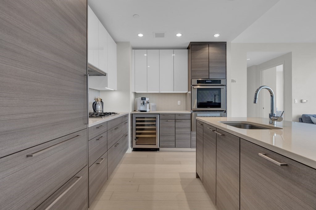 1 Franklin St 3212