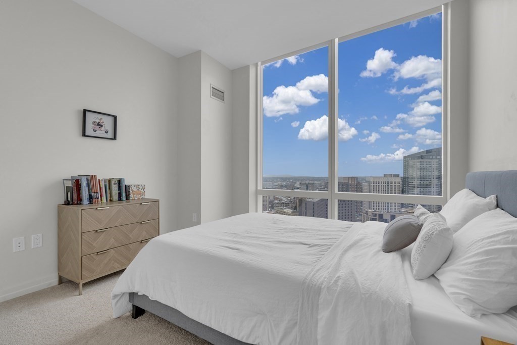 Boston, Massachusetts 02110, United States, 2 Bedrooms Bedrooms, ,2 BathroomsBathrooms,Residential,Active,104266