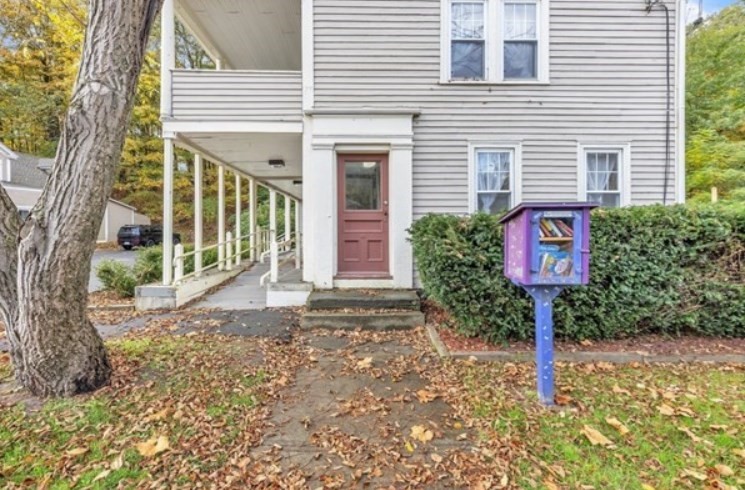 9 Russell Rd