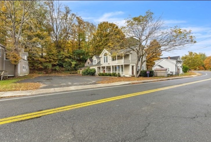 9 Russell Rd