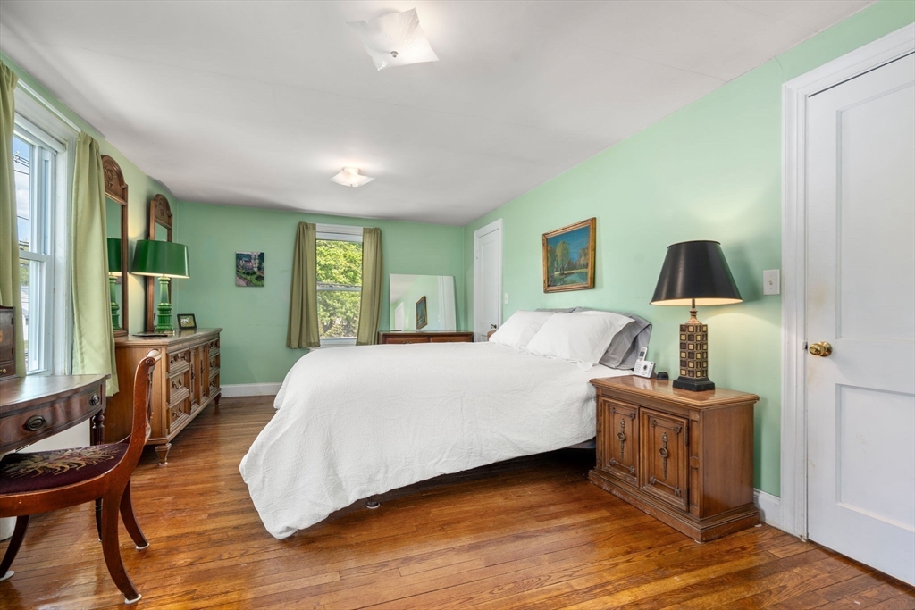5 Olde Field Rd, Newton, MA, 5 Olde Field Rd, Newton, MA Photo #14