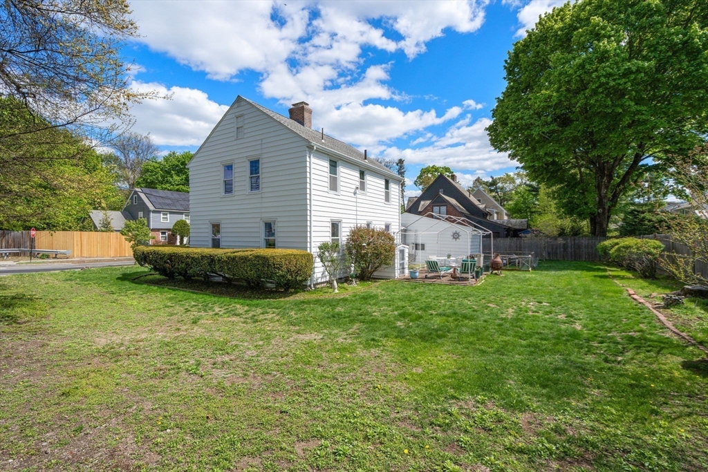 5 Olde Field Rd, Newton, MA, 5 Olde Field Rd, Newton, MA Photo #22