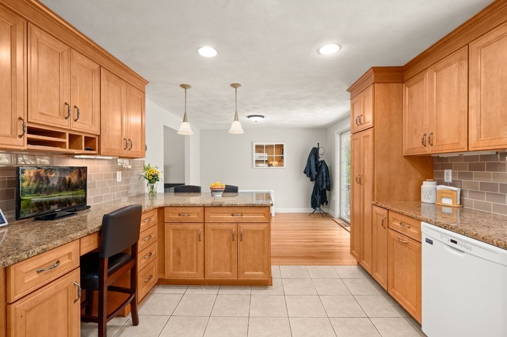 26 Hillview Rd