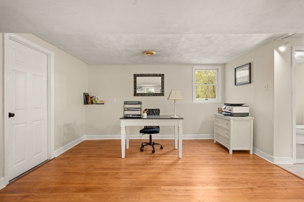 26 Hillview Rd, North Reading, MA Photo #27