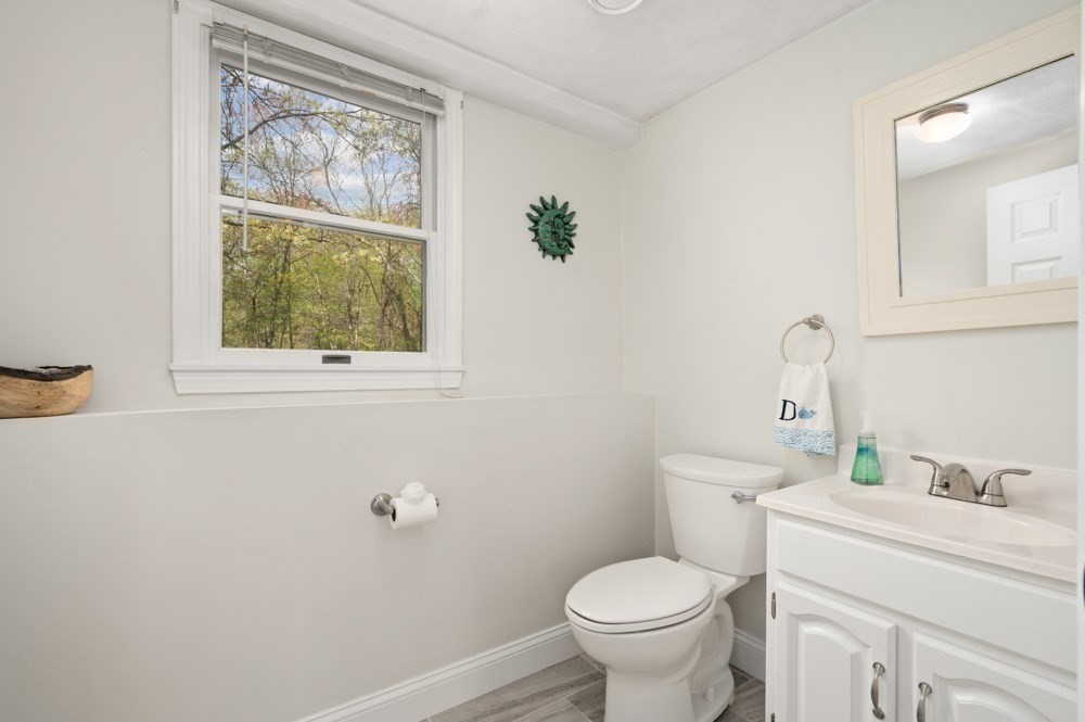 26 Hillview Rd, North Reading, MA Photo #28