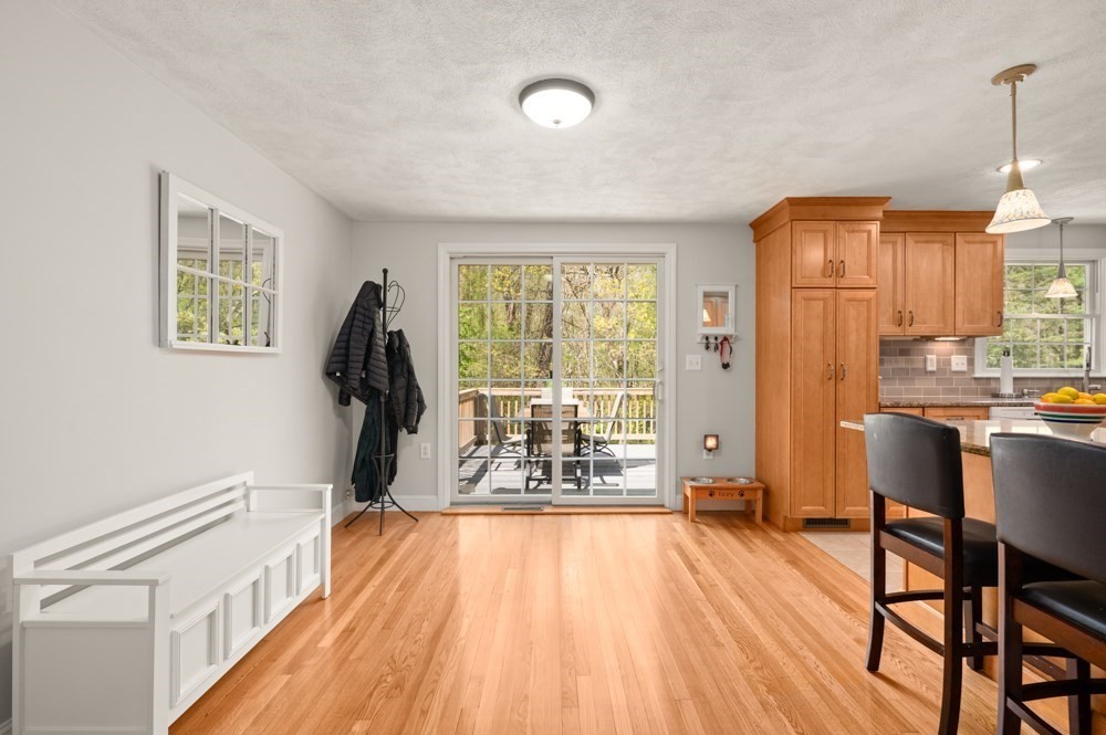 26 Hillview Rd, North Reading, MA Photo #12