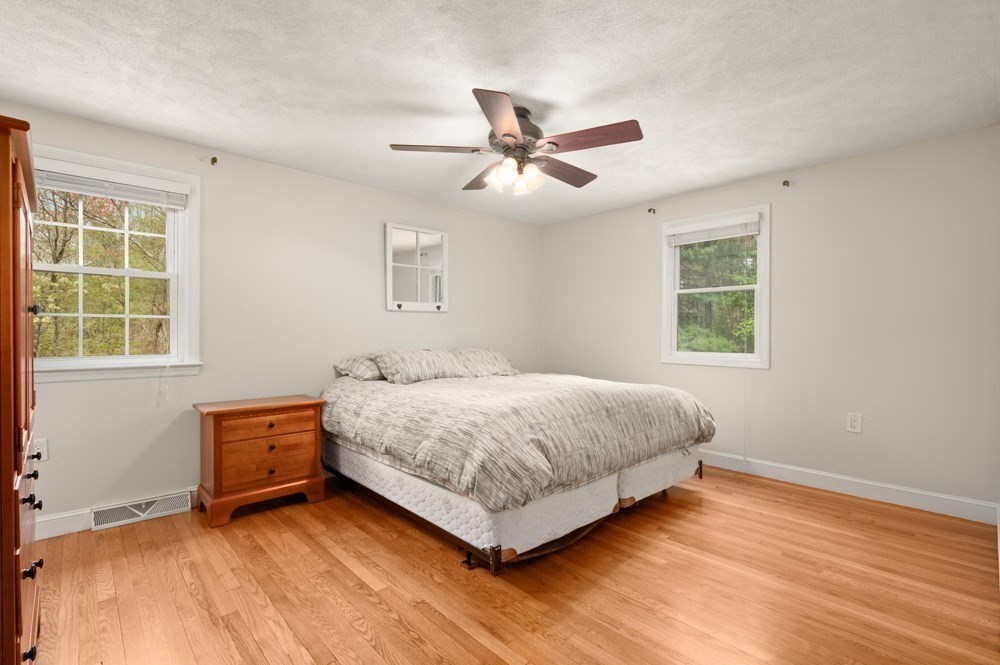 26 Hillview Rd, North Reading, MA Photo #18