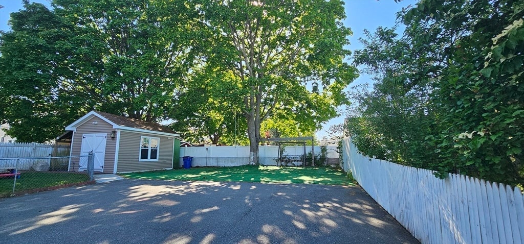 1967 Rodman St