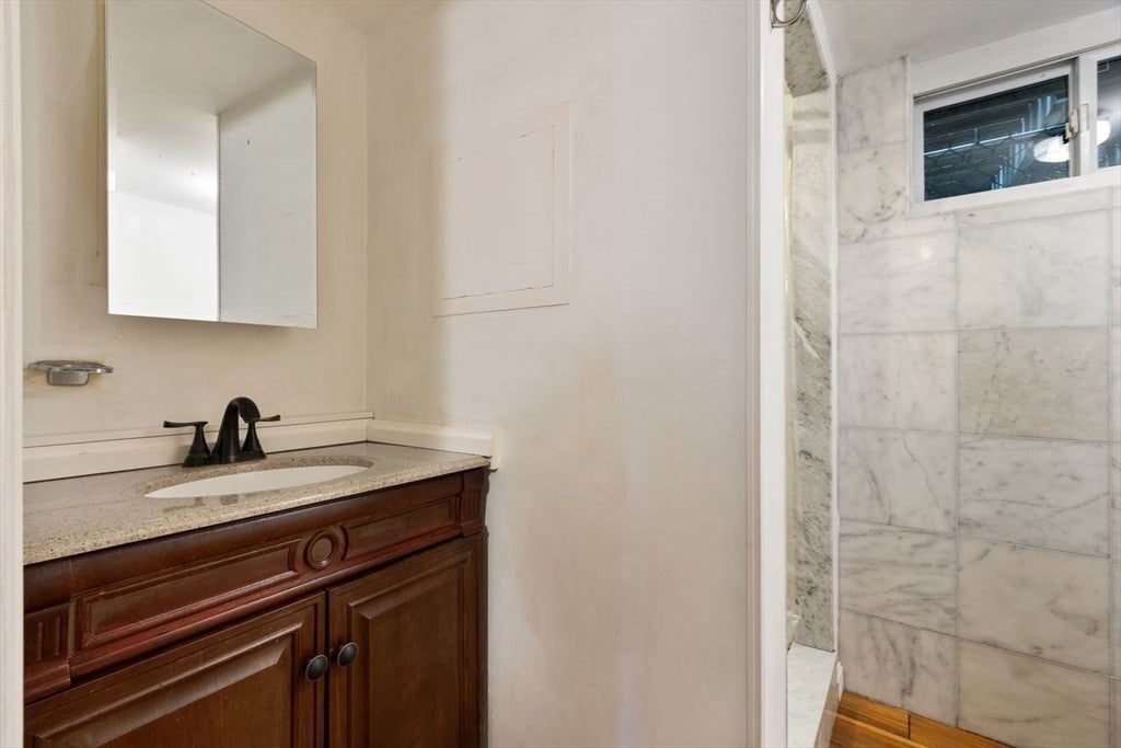 12 Mansfield Street, Peabody, MA, 12 Mansfield Street, Peabody, MA Photo #10