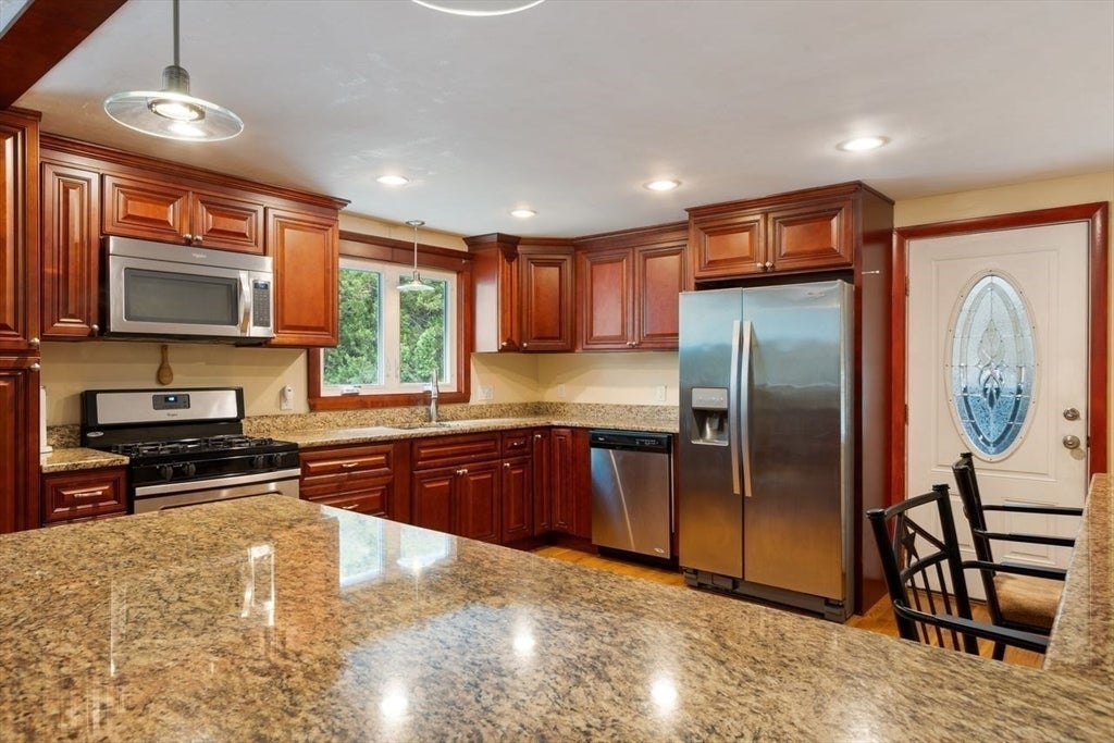 12 Mansfield Street, Peabody, MA, 12 Mansfield Street, Peabody, MA Photo #20