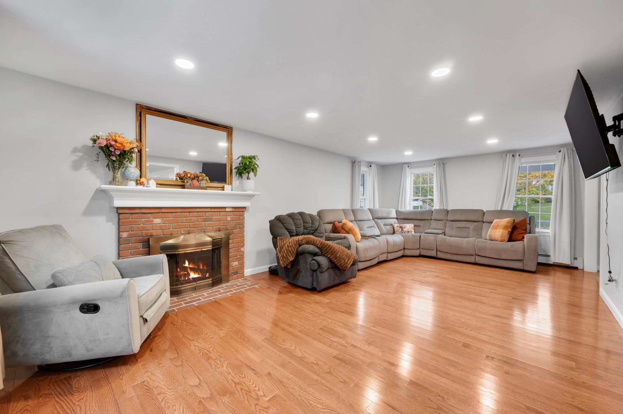 11 Valley View Cir, Rutland, MA, 11 Valley View Cir, Rutland, MA Photo #10