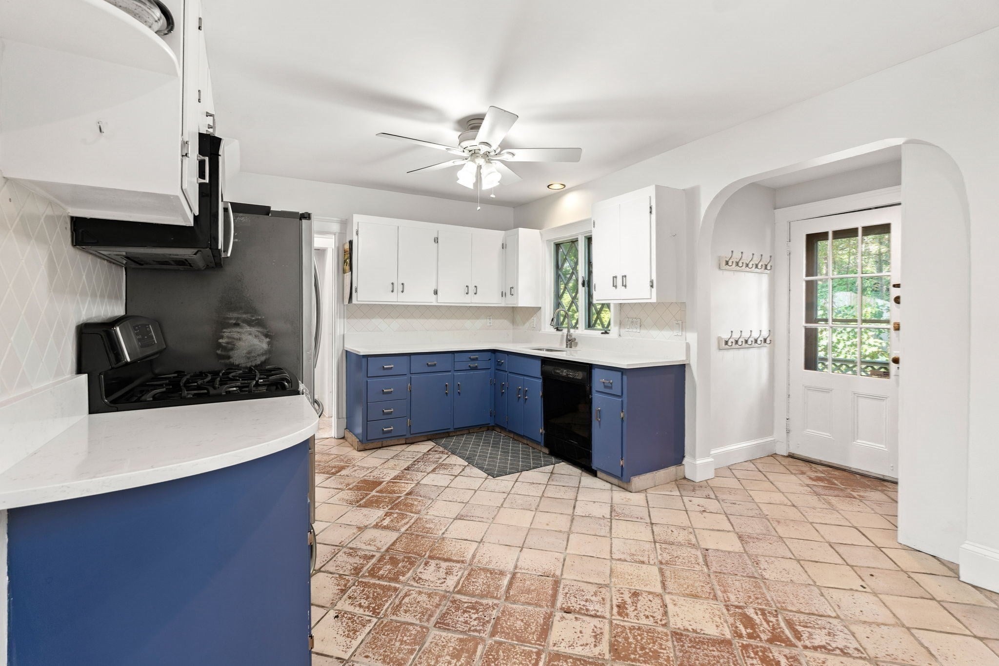 28 Preston Beach Road, Marblehead, MA, 28 Preston Beach Road, Marblehead, MA Photo #10