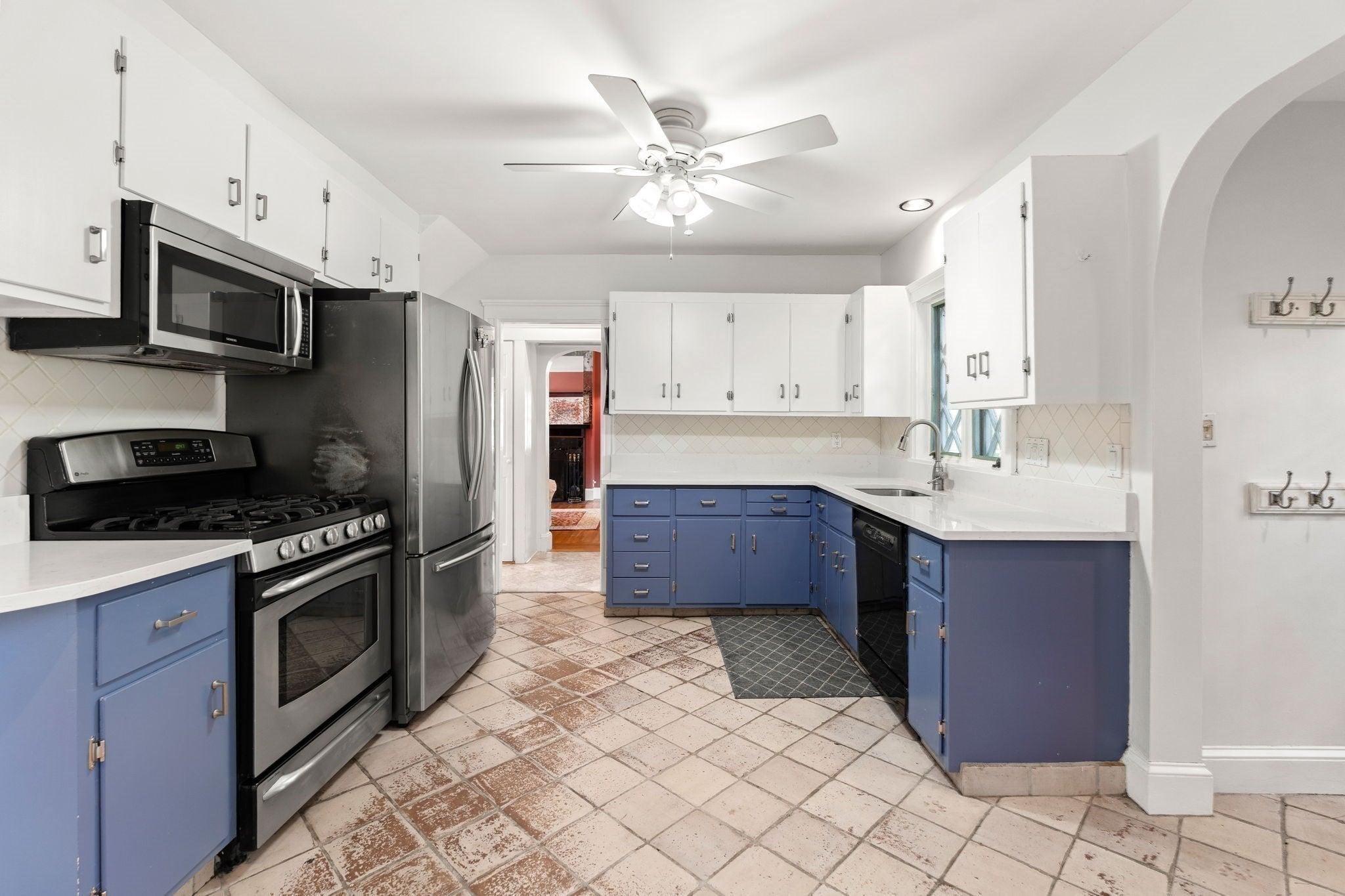 28 Preston Beach Road, Marblehead, MA, 28 Preston Beach Road, Marblehead, MA Photo #9