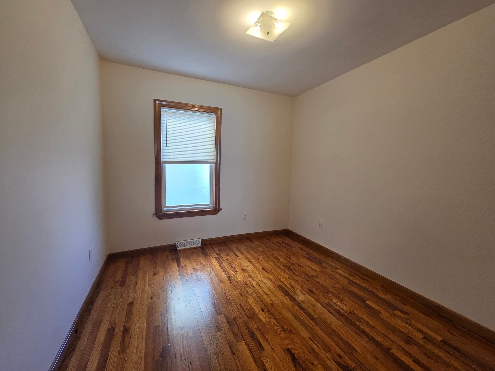 83 Mall St #1, Lynn, MA, 83 Mall St #1, Lynn, MA Photo #6